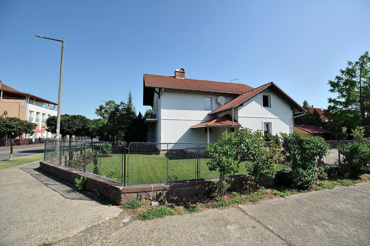 Best Apartman Lelle バラトンレッレ エクステリア 写真
